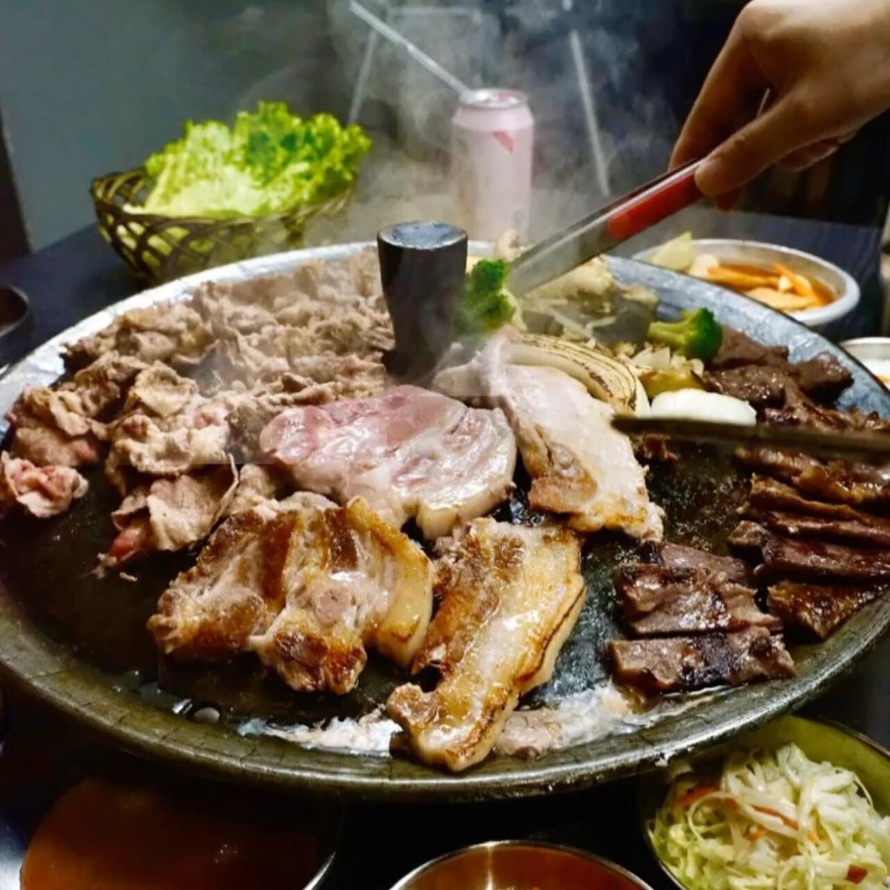 8 Must-Eat Korean BBQ Dishes in NYC 2026 | 8it Guide