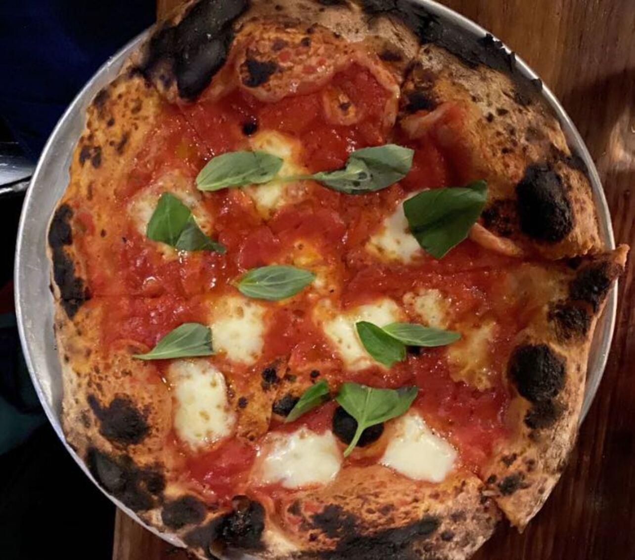 8 Must-Try Cheap Eats in NYC: Budget-Friendly Dishes 2025