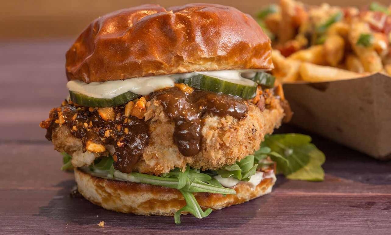 8 Caribbean & Halal Dishes Worth Eating in NYC 2026
